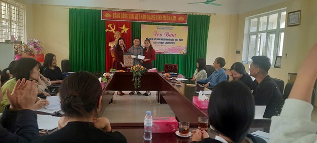 Đồng hành cùng sinh viên có hoàn cảnh khó khăn